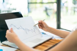 Mar Ameriki grozi stagflacija?