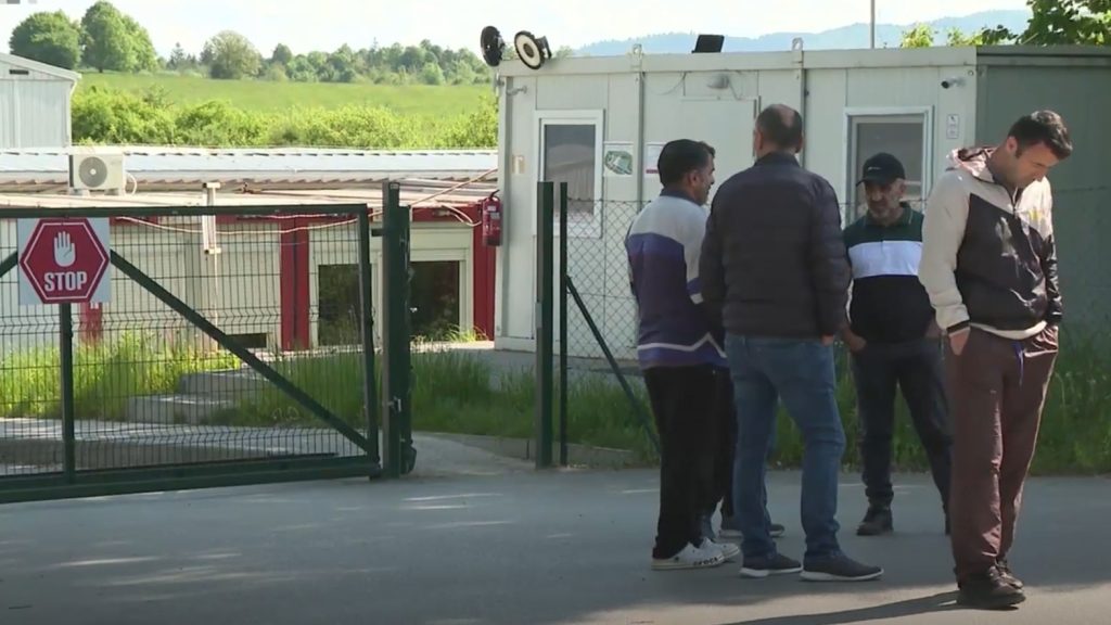 Orehek, turški delavci