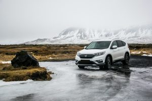 Honda napovedala bistveno manjši dobiček, krivi Trumpove carine
