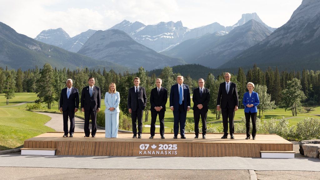 G7
