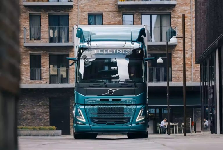 Električni tovornjak