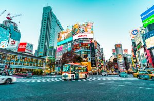 Japonska podjetjem grozi z globami, če delavcev ne zaščitijo pred vročinskimi valovi