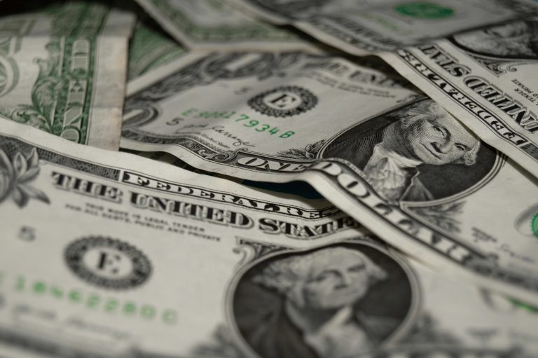 Ameriški dolar