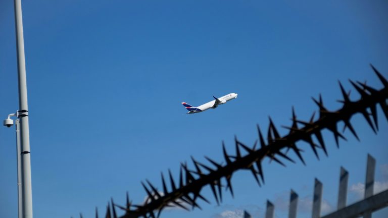 Barbed wire airplane