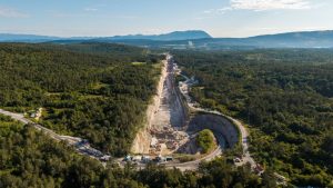 2TDK zagotavlja: Drugi tir bo do marca prevozen