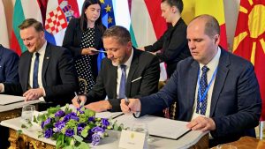 Korak k večji finančni integraciji: Slovenija med podpisnicami memoranduma v Zagrebu