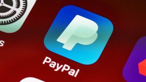 PayPal na udaru goljufov: ukradena naj bi bila baza z več kot 15 milijoni računov