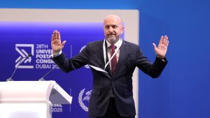 Marjan Osvald znova izvoljen za namestnika direktorja urada Svetovne poštne zveze