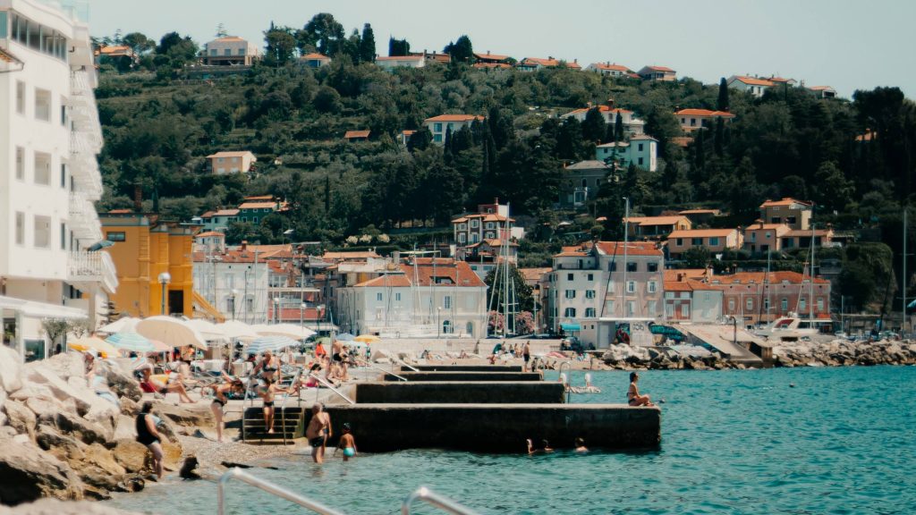 Piran, obala, Slovenija