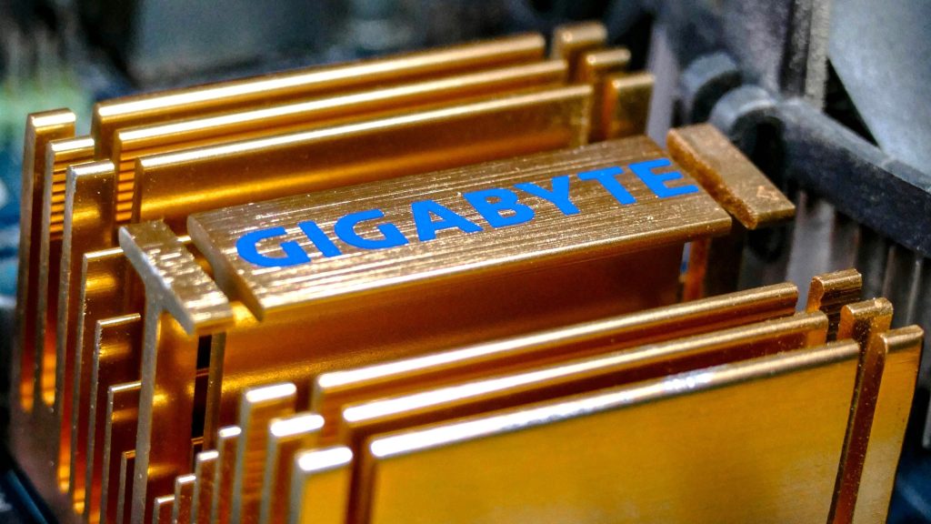Gigabyte, čipi