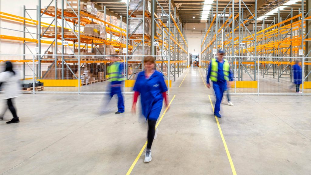 delavci, skladišče