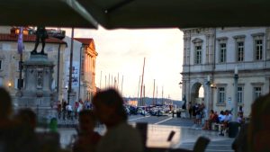 V septembru več kot 730 tisoč prihodov turistov, 11 odstotkov več kot lani
