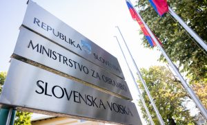 ministrstvo za obrambo, vojašnica, obramba, vojska