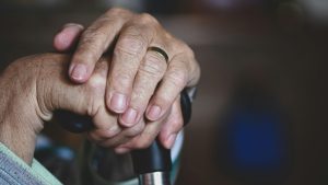 starejši, dom, oskrba