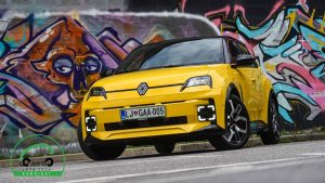 Renault 5, slovenski avto leta