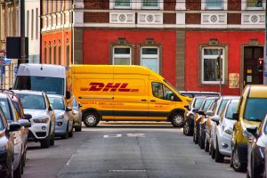 Dostava, DHL, pošta