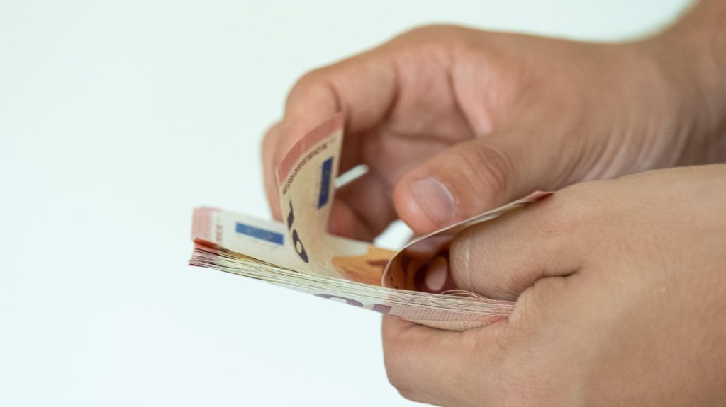 denar, štetje, euro