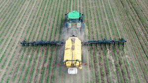 kmetijstvo, traktor, gnojila