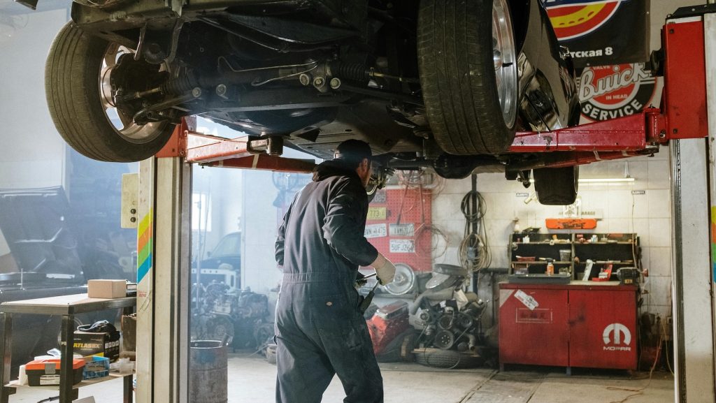 avtomehanik, avtomobil, mehanik