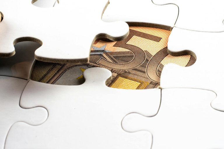 Zadnje ure za vpis tretje ljudske obveznice pri dvignjeni 3-odstotni obrestni meri