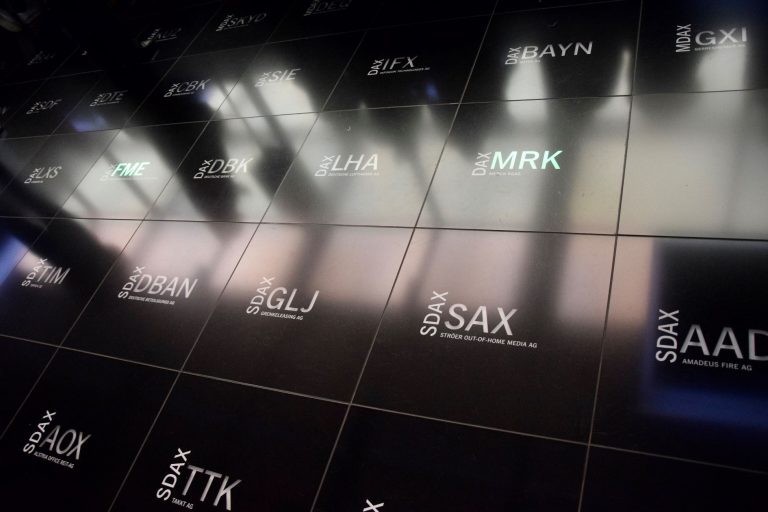 Nov glavobol za slovensko industrijo, nemški vlagatelji najbolj pesimistični v treh letih, Brent nad 95 dolarji