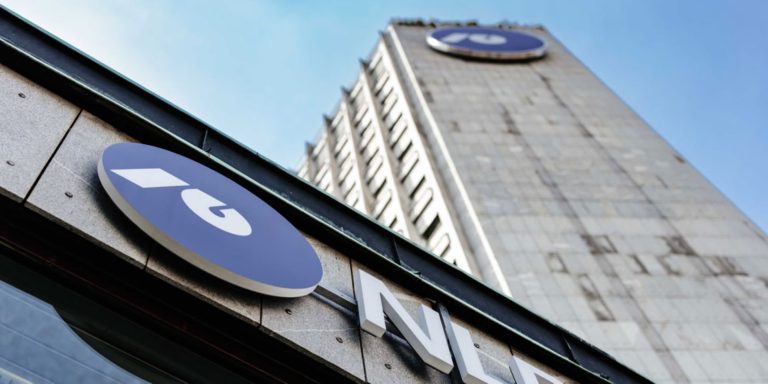 NLB z dobičkom 503 milijone evrov razdelila rekordne dividende in ušla v bitko za Addiko