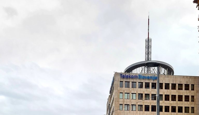 Evro dobička pri Telekomu Slovenije stane 14 evrov, pri Hrvaškem Telekomu 21