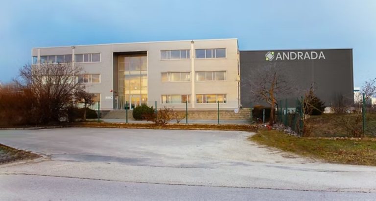 5 milijonov evrov odpisov in 12 milijonov dolgov: kako je propadla največja slovenska naložba na Madžarskem