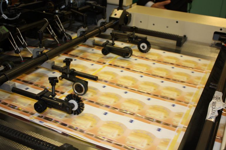 Šestmesečni euribor aprila pri 2,747 odstotka, najvišje v zadnjih dveh letih