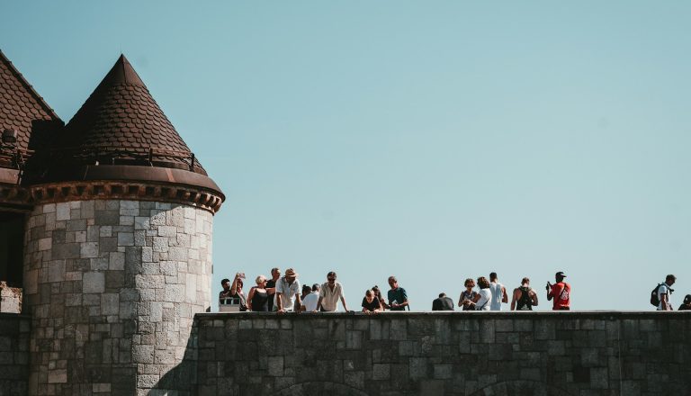 Preveč turistov na napačnih mestih: slovenski turizem raste, a ne tako, kot bi si želeli