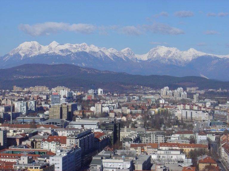 18.400 evrov za kvadratni meter v Ljubljani, najvišja cena v regiji pred Beogradom in Zagrebom