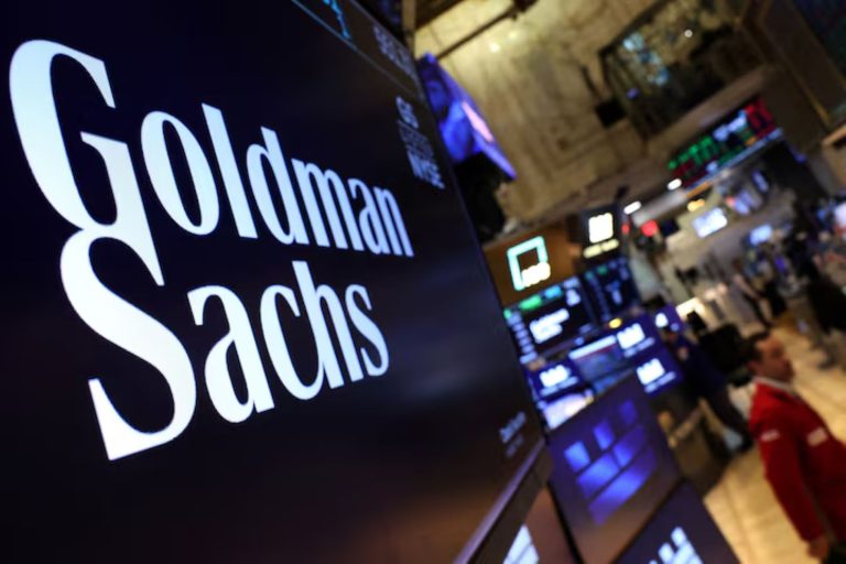 Brent blizu 100 dolarjev, Goldman Sachs za december napoveduje 85