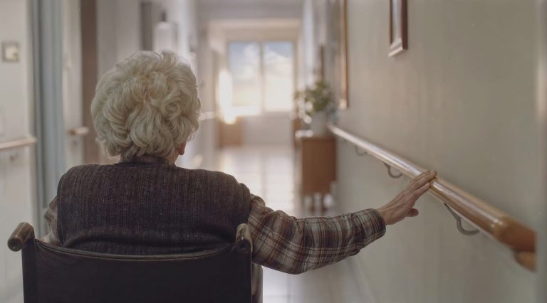 Preden smo začeli plačevati prispevek, je oskrbo na domu prejemalo 42,3 odstotka, v EU 28,3